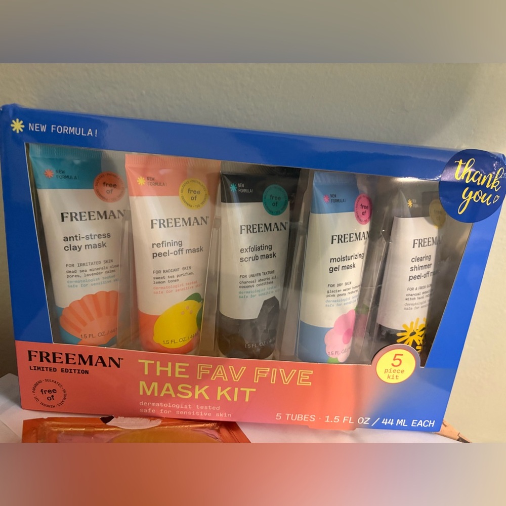 Freeman The Fav Five Mask Kit - Multi-Color